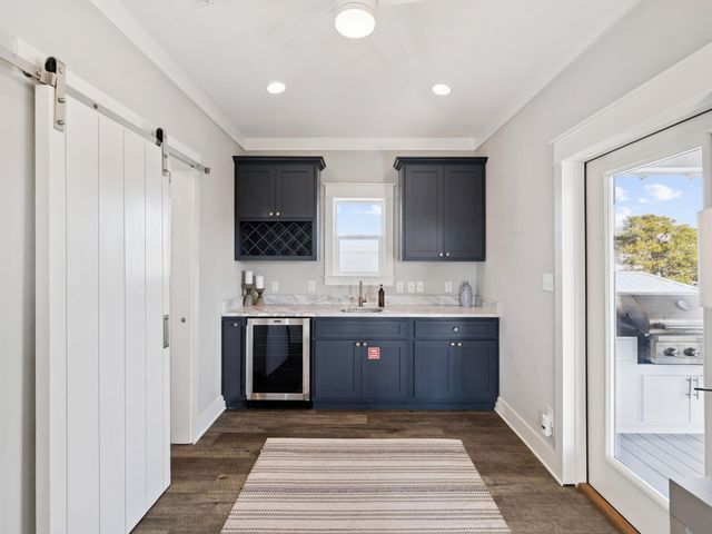 102 Flip Flop Lane, Seacrest, FL 32461