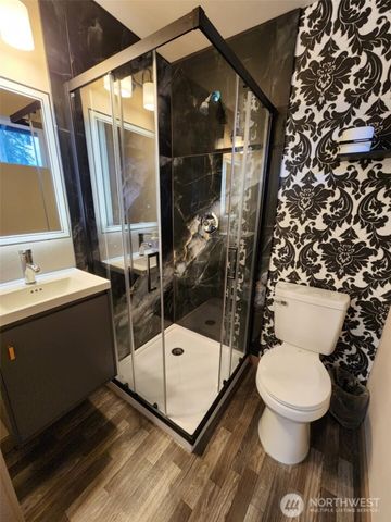 16405 NE 16th Place, Bellevue, WA 98008
