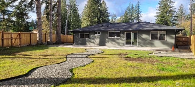 16405 NE 16th Place, Bellevue, WA 98008