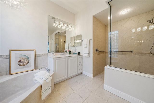 7137 ORCHID ISLAND PLACE, Bradenton, FL 34202