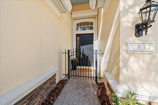 7137 ORCHID ISLAND PLACE, Bradenton, FL 34202