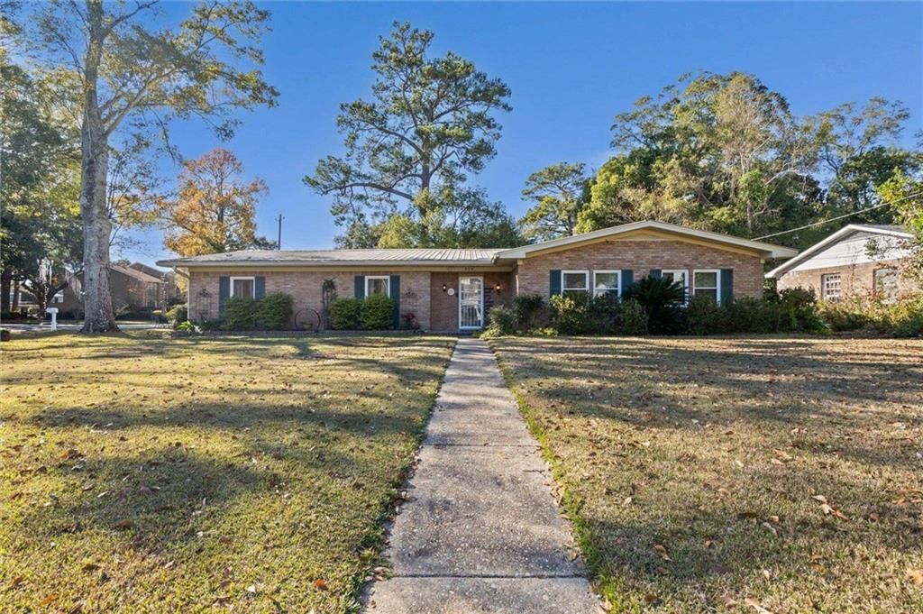 324 Hadrian Street, Mobile, AL 36606 — exterior