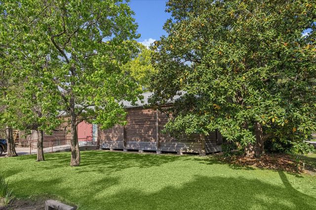4521 Blossom Street, Houston, TX 77007