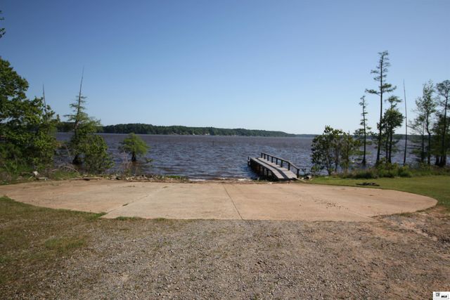 140 EAGLE POINT TRACE, Farmerville, LA 71241