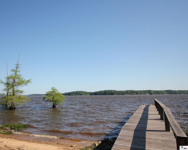 140 EAGLE POINT TRACE, Farmerville, LA 71241