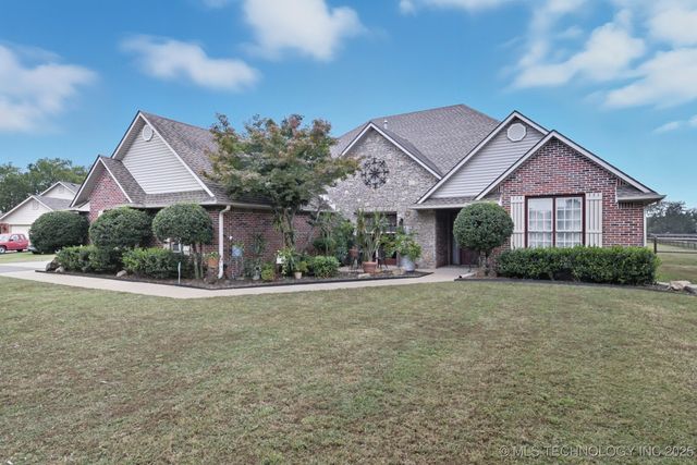 20302 S River Ranch Road W, Claremore, OK 74019