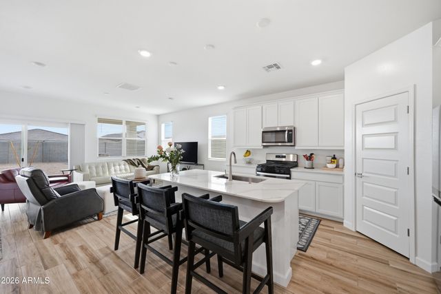 15347 W GRAY FOX Trail, Surprise, AZ 85387