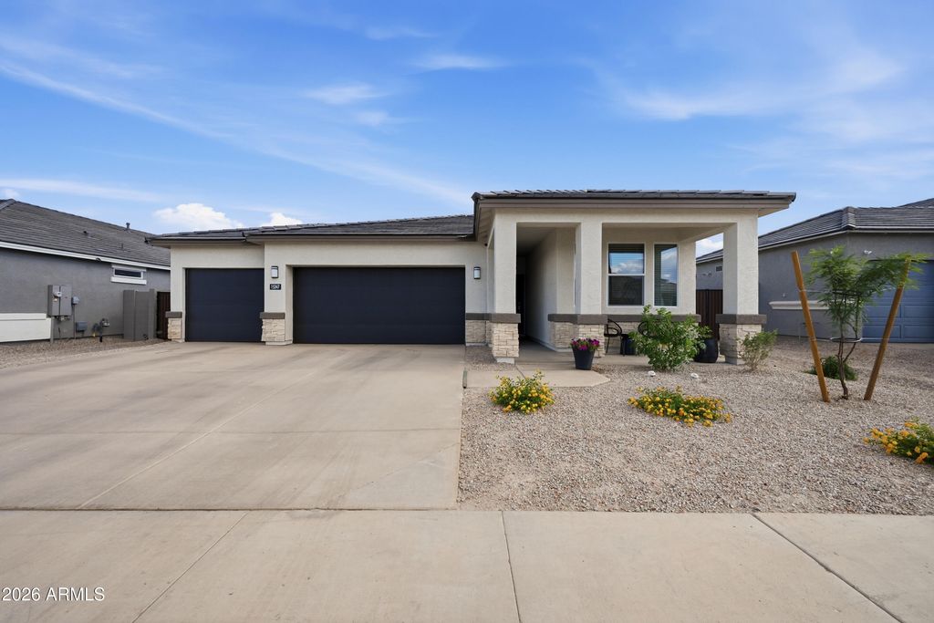 15347 W GRAY FOX Trail, Surprise, AZ 85387