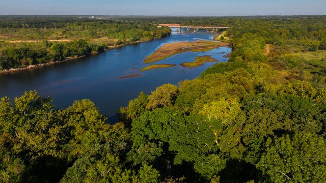 1294 River Road, Colbert, OK 74733