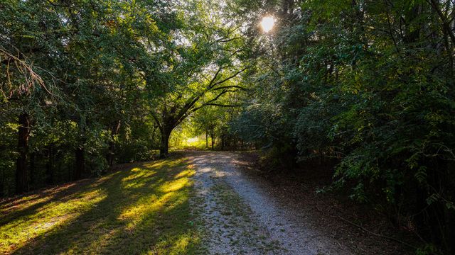 1294 River Road, Colbert, OK 74733