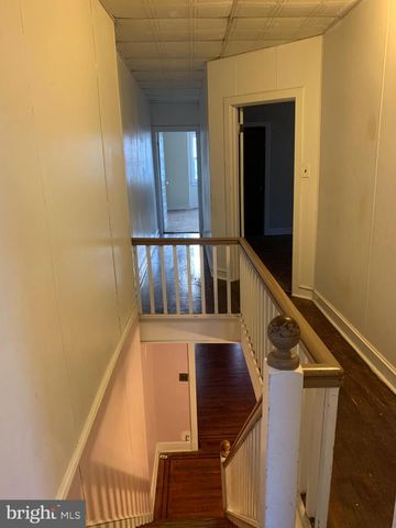 225 WASHINGTON ST, Bristol, PA 19007