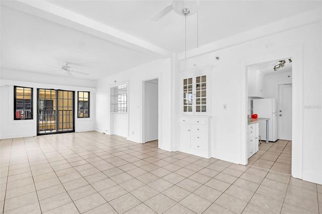 130 4TH AVENUE N 415, St Petersburg, FL 33701