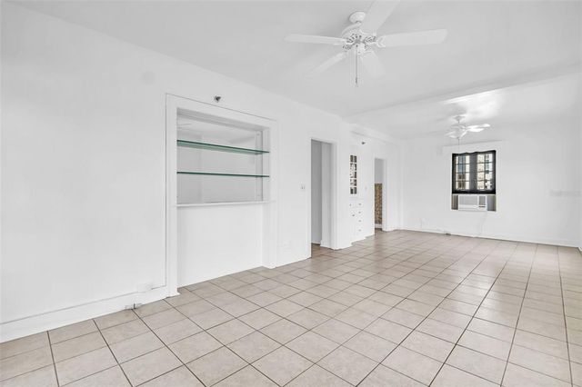 130 4TH AVENUE N 415, St Petersburg, FL 33701