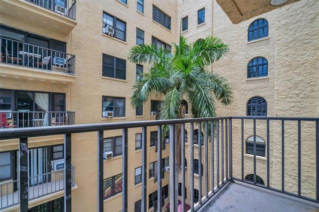 130 4TH AVENUE N 415, St Petersburg, FL 33701