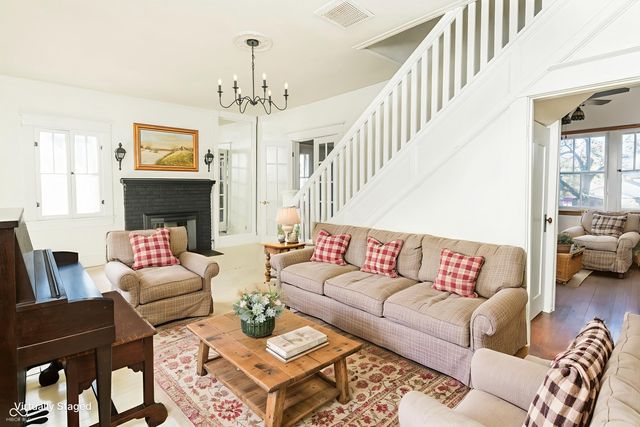 490 N Jefferson Street, Martinsville, IN 46151