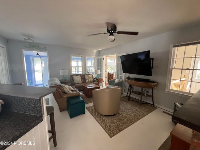 509 Riverwood Park, Point Pleasant, NJ 08742