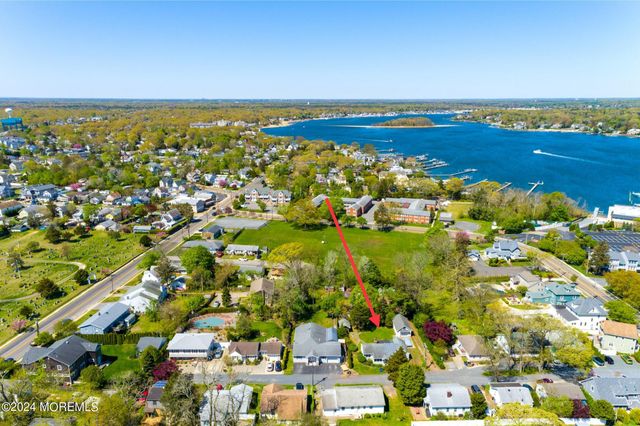 509 Riverwood Park, Point Pleasant, NJ 08742