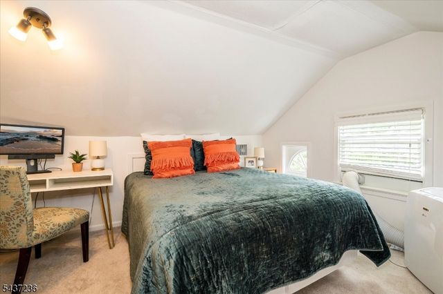 2 Harvard St, Montclair Twp., NJ 07042