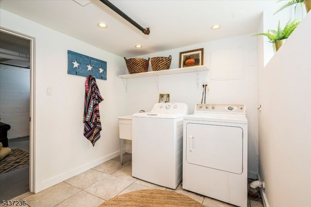 2 Harvard St, Montclair Twp., NJ 07042