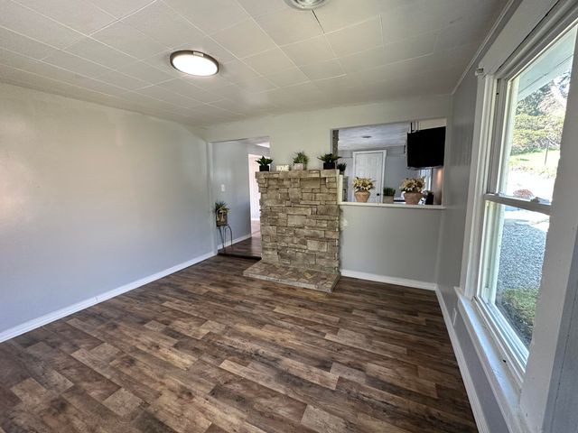 463 Manville Road, Gate City, VA 24251