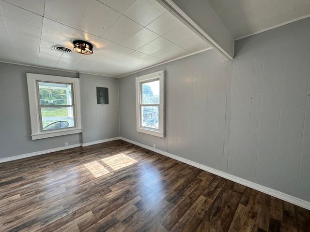 463 Manville Road, Gate City, VA 24251