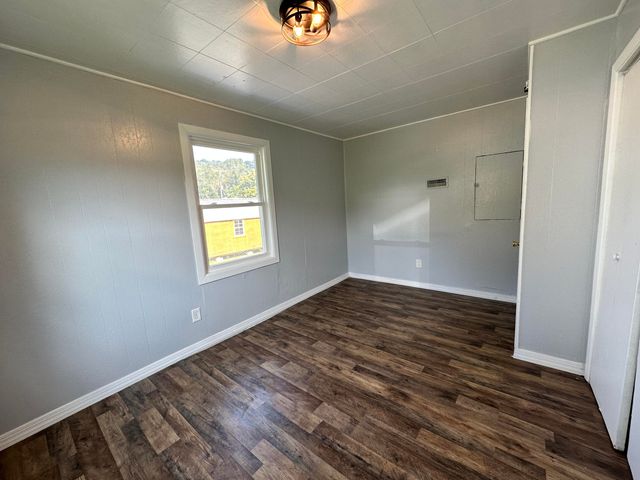 463 Manville Road, Gate City, VA 24251