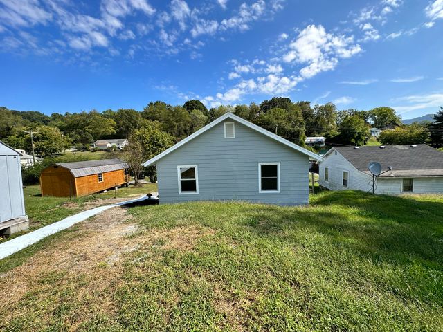 463 Manville Road, Gate City, VA 24251