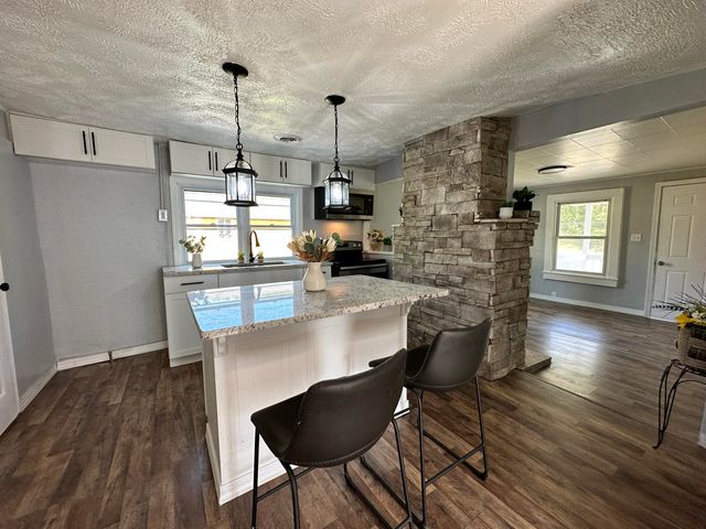 463 Manville Road, Gate City, VA 24251