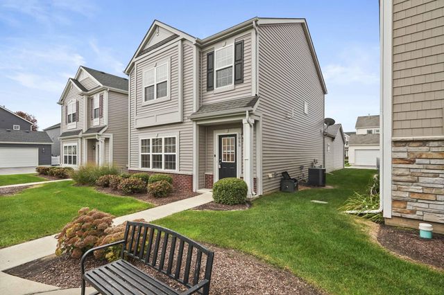 1066 E 115th Court, Crown Point, IN 46307