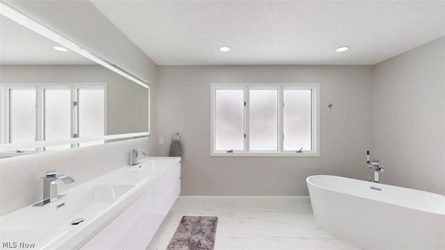 608 Dewitt Drive, Highland Heights, OH 44143