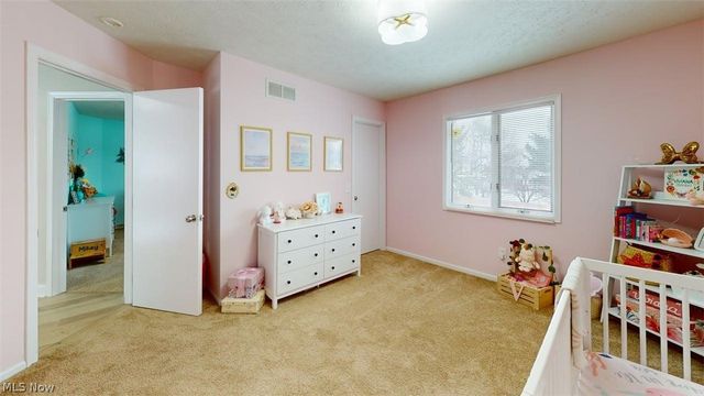 608 Dewitt Drive, Highland Heights, OH 44143