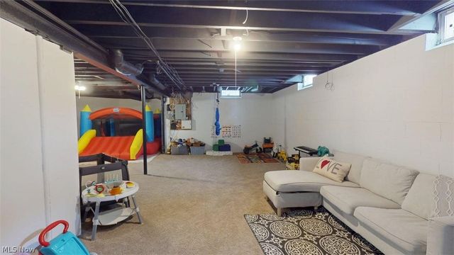 608 Dewitt Drive, Highland Heights, OH 44143