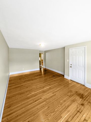 109 Hampshire Road 2, Methuen, MA 01844