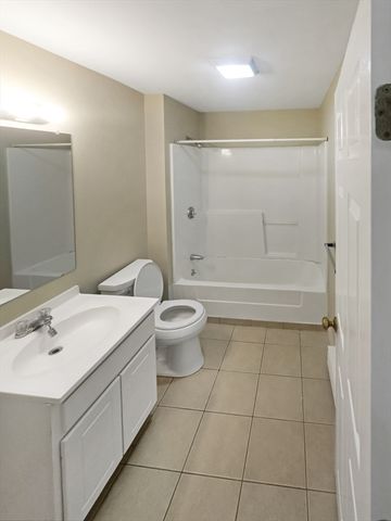 109 Hampshire Road 2, Methuen, MA 01844