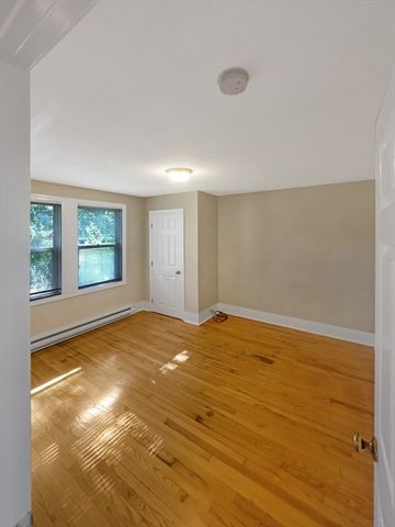 109 Hampshire Road 2, Methuen, MA 01844