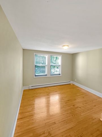 109 Hampshire Road 2, Methuen, MA 01844