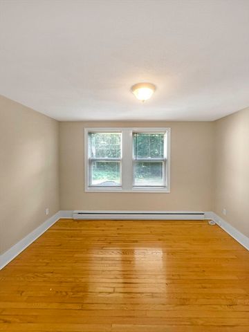 109 Hampshire Road 2, Methuen, MA 01844