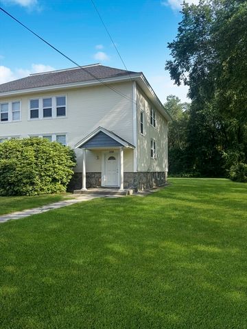 109 Hampshire Road 2, Methuen, MA 01844