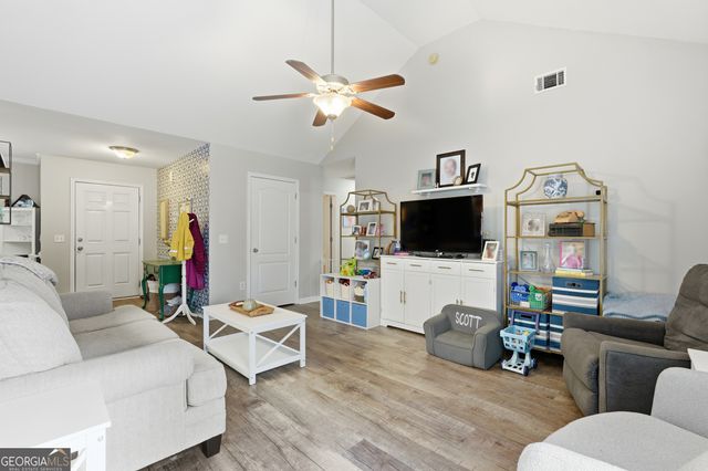 106 Stonebrook Way, Statesboro, GA 30458