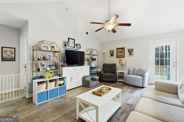 106 Stonebrook Way, Statesboro, GA 30458