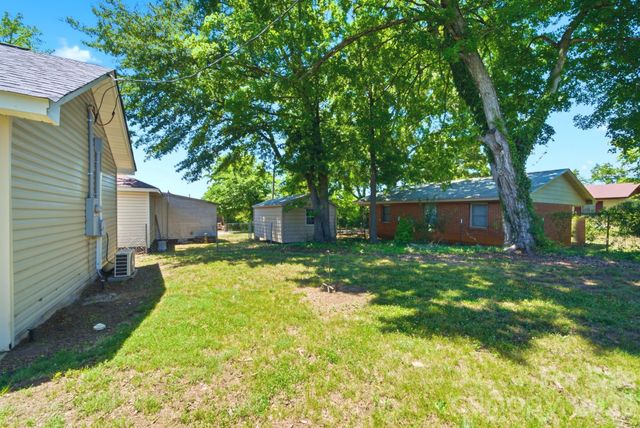 411 Weathers Street, Shelby, NC 28150