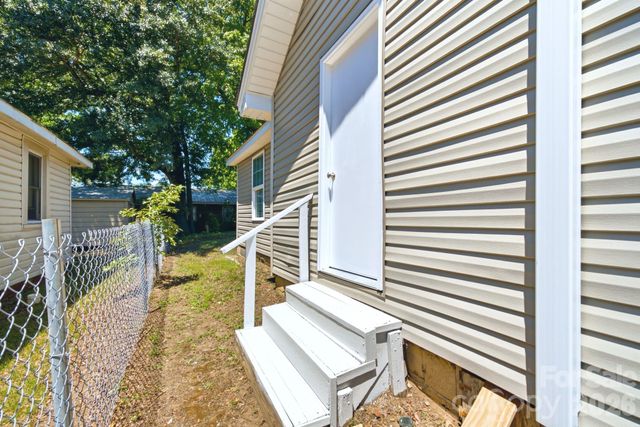 411 Weathers Street, Shelby, NC 28150