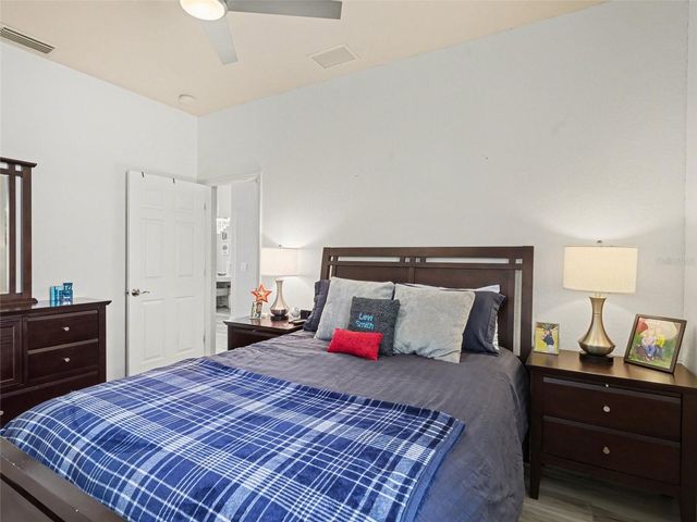 4256 BEACH VIEW COURT, Port Charlotte, FL 33948