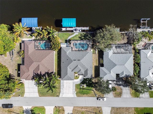 4256 BEACH VIEW COURT, Port Charlotte, FL 33948