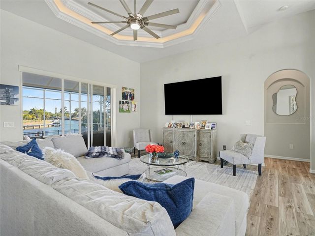 4256 BEACH VIEW COURT, Port Charlotte, FL 33948