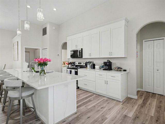 4256 BEACH VIEW COURT, Port Charlotte, FL 33948