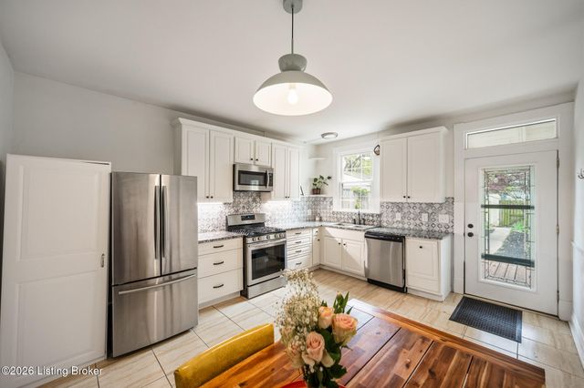 722 Camp St, Louisville, KY 40203