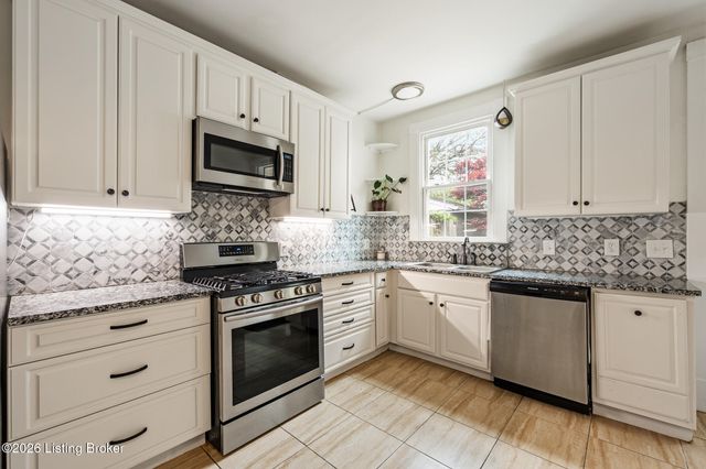 722 Camp St, Louisville, KY 40203