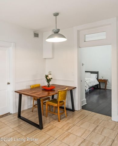 722 Camp St, Louisville, KY 40203