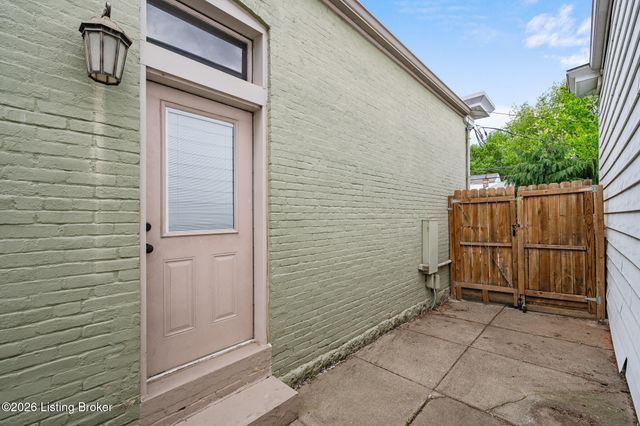 722 Camp St, Louisville, KY 40203